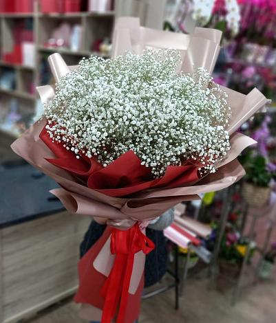Букет цветов из: Гипсофила в Александровске-Сахалинском